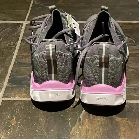 Footjoy Hyperflex Women's  Golf Shoes sz 8.5 - Picture 4 of 13